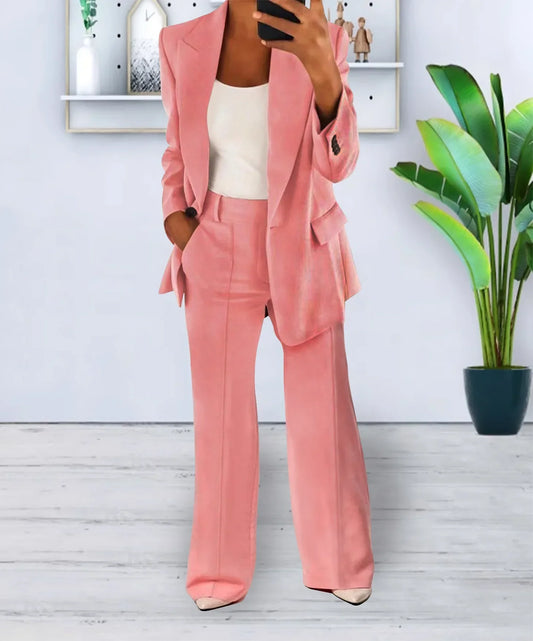 CLASSIC WOMEN'S SUIT